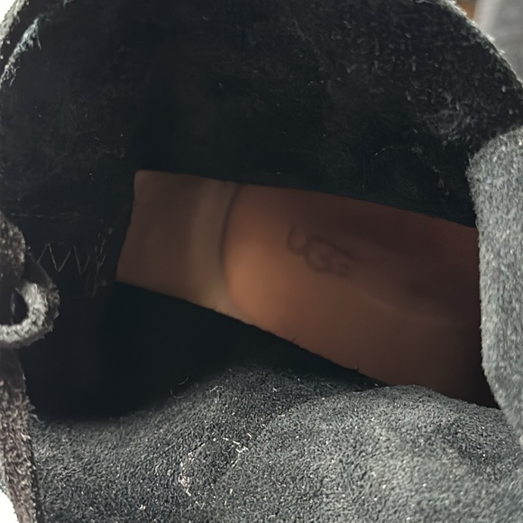 Ugg Boots Unlined Lace Up 8 / 8 1/2 Black pre owned - Picture 13 of 14